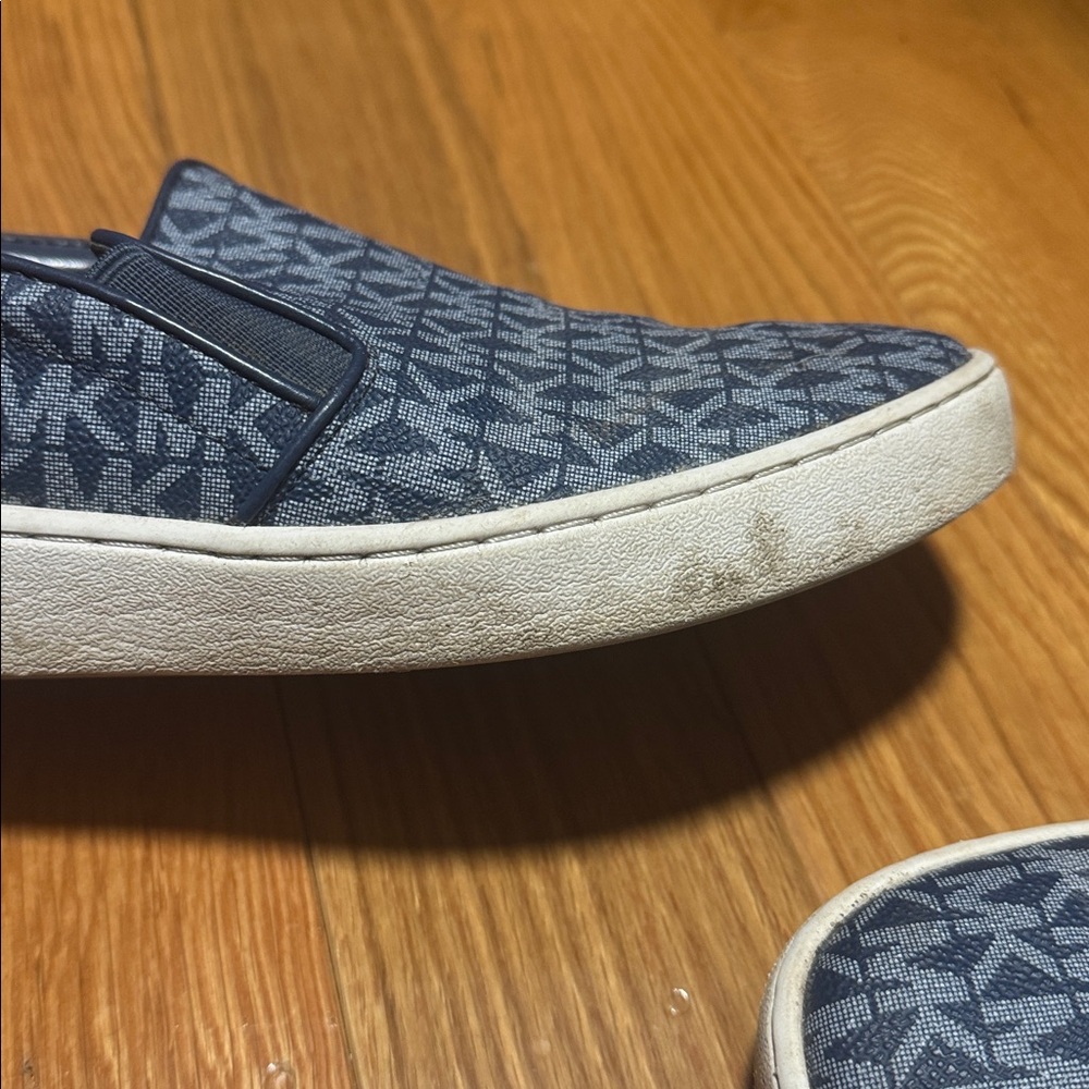 Michael Kors Blue Logo Slip-On Sneakers - Picture 9 of 12